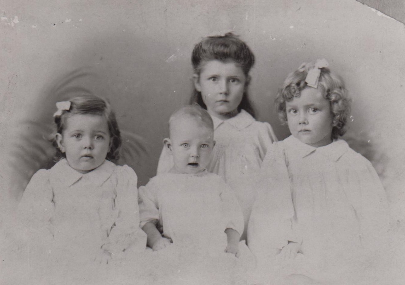 Childrenofzwemers4.jpg Childrenofzwemers4.jpg